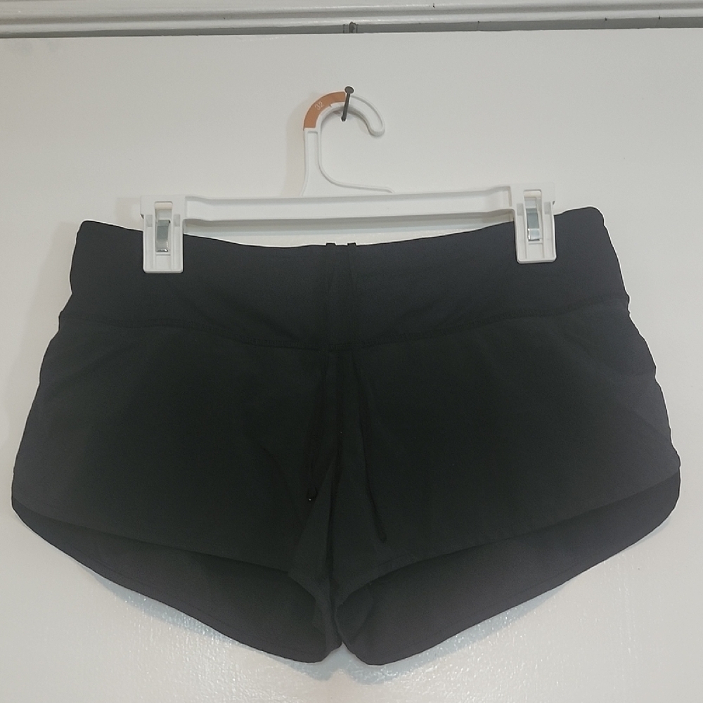 Lululemon Women's Black Shorts
